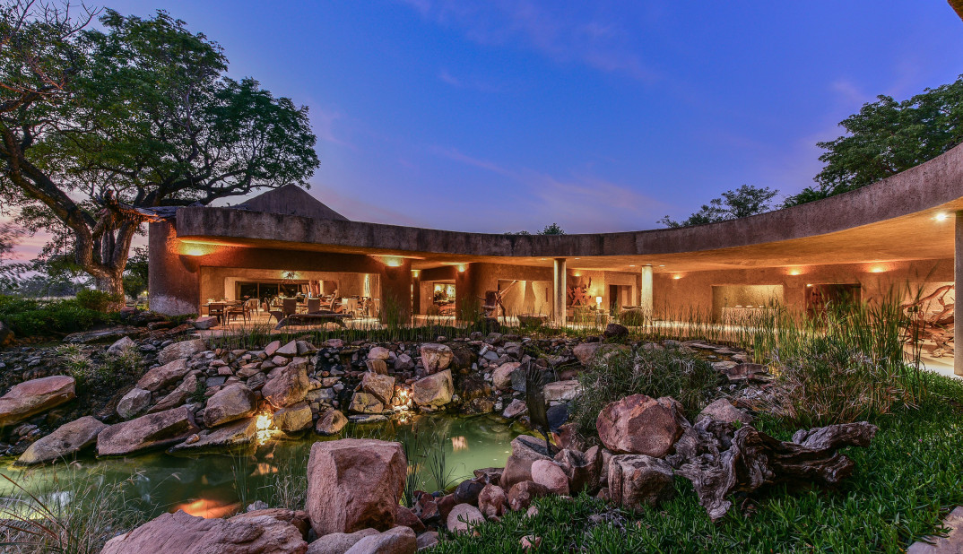 Ss Collection Home Properties Sabi Earth Lodge