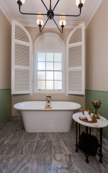 Ss Collection Claremont Gallery Rooms Bathroom