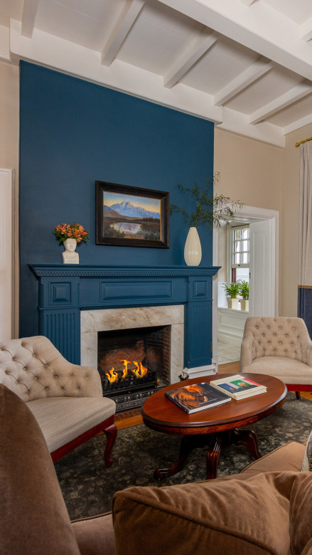 Ss Collection Private Travel Gallery Claremont Lounge