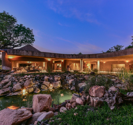 Ss Collection Home Properties Sabi Earth Lodge