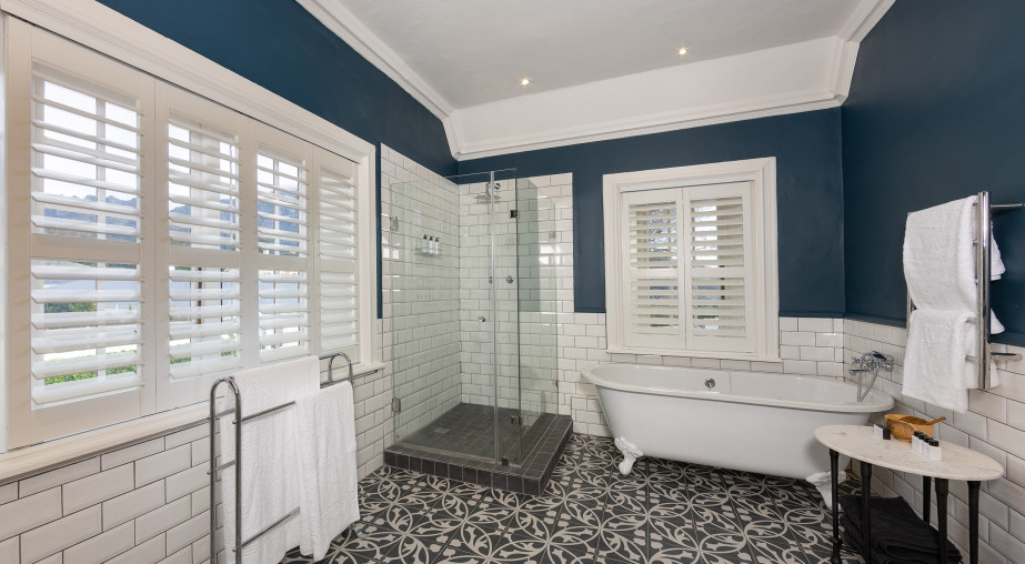 Ss Collection Claremont Gallery Rooms Room 1 Bathroom